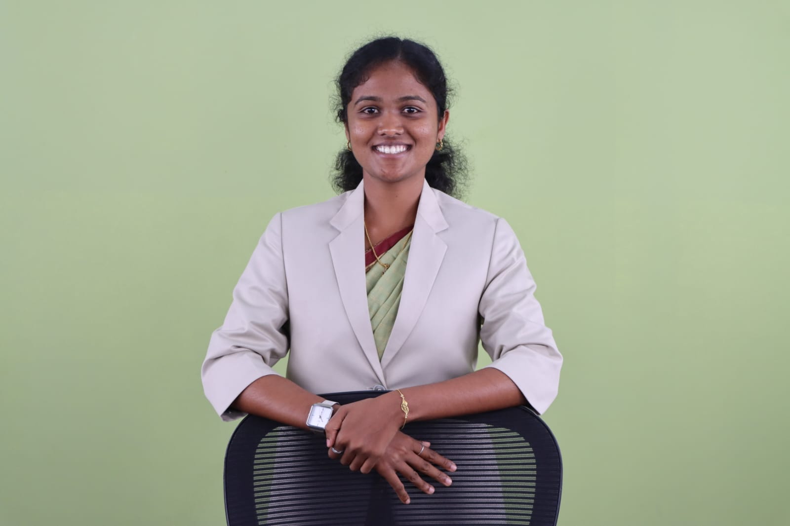 Dr. Larisha Jasmine.H